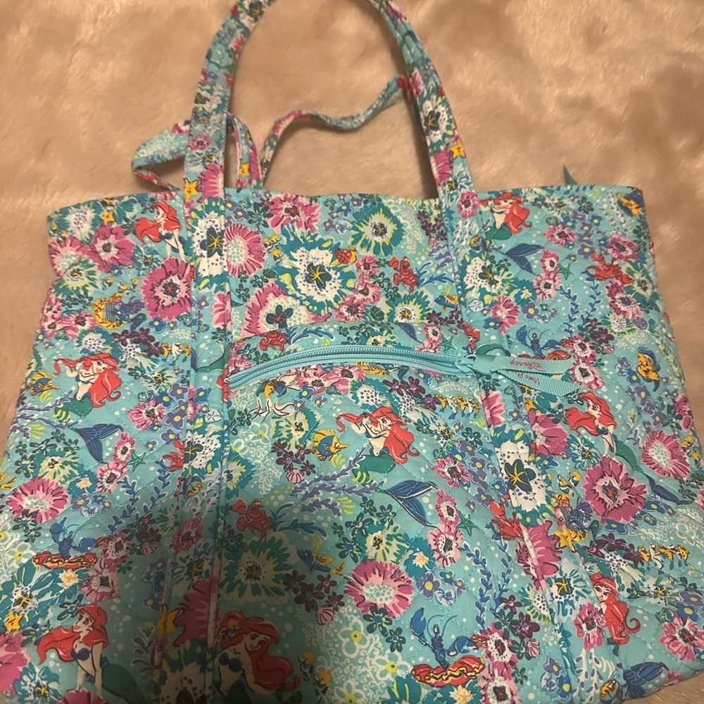 Vera Bradley Ariel Vera Tote Large